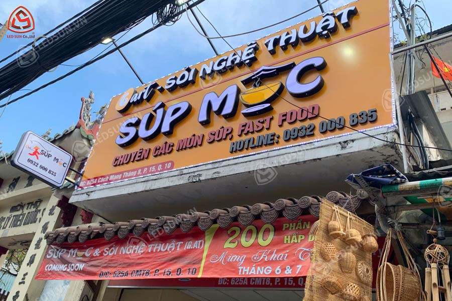 bảng hiệu quán ăn