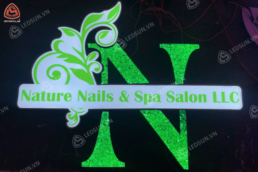 chữ inox mặt acrylic giả đá