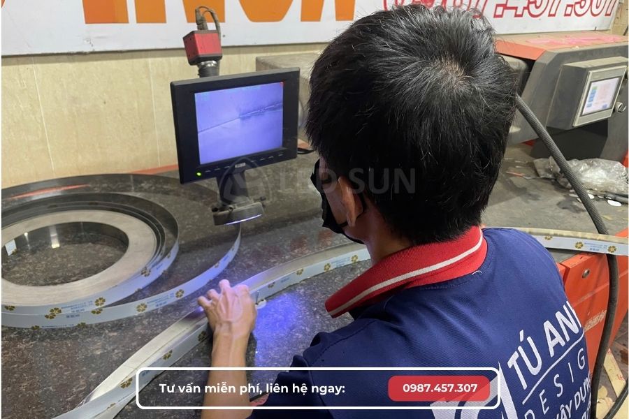 gia công chữ inox quận tân bình