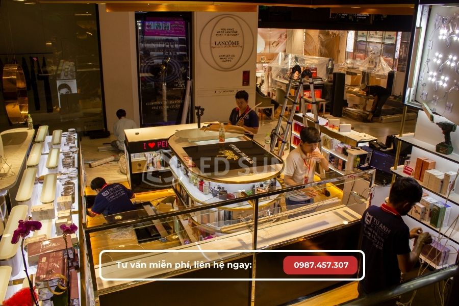 thiết kế thi công gian hàng trong trung tâm thương mại