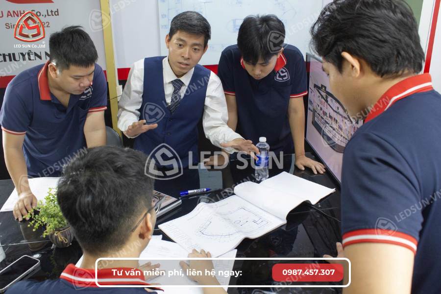 Dịch vụ trọn gói làm biển số nhà hỗ trợ lắp đặt tận nơi