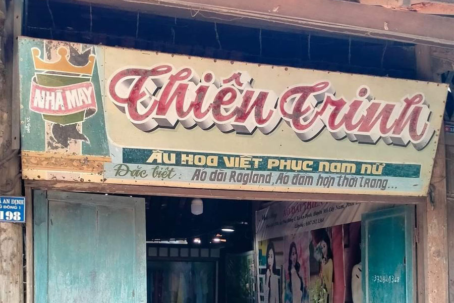 bảng hiệu retro hiệu ứng rỉ sét