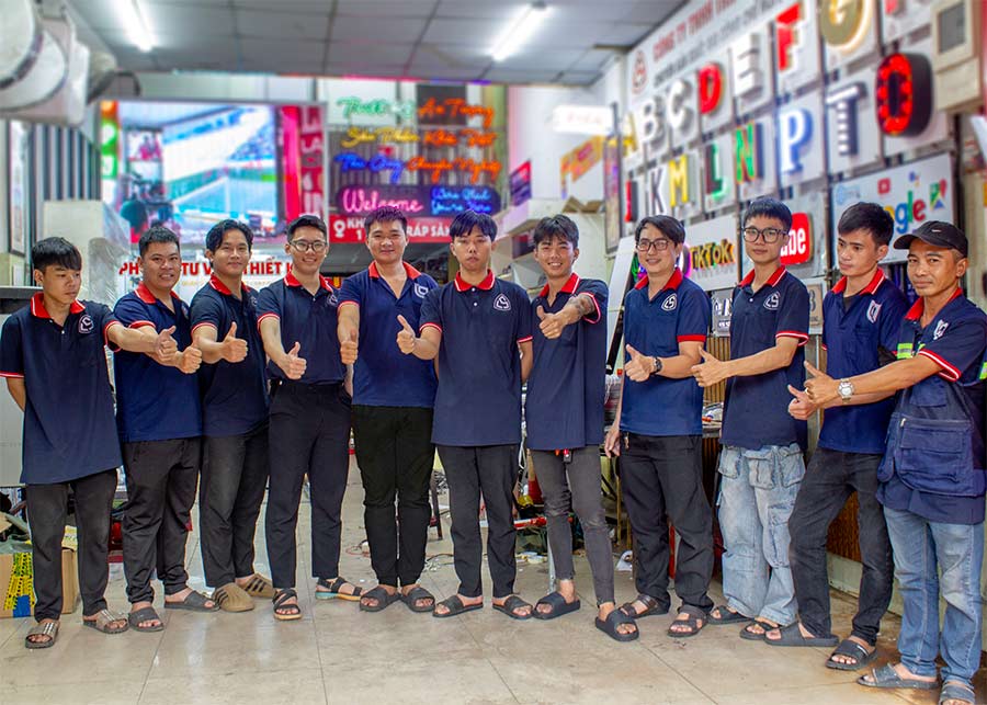 Làm bảng tên quận Tân Phú