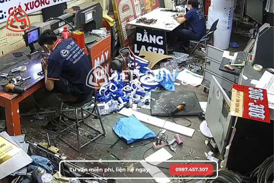 Làm bảng hiệu Bình Chánh